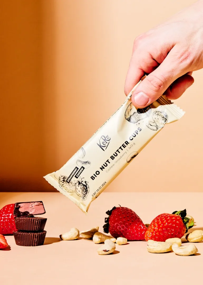 Bio Nut Butter Cups Cashew-Strawberry 3 x 13 g