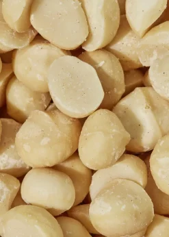 Ganze und halbe Macadamiakerne 500 g