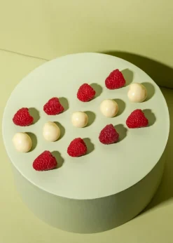Gefriergetrocknete Himbeeren in weißer Schokolade 1 kg
