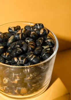 Geröstete und gesalzene schwarze Sojabohnen 750 g