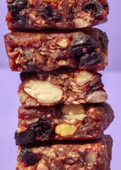 Raw Bar Blackcurrant 50 g